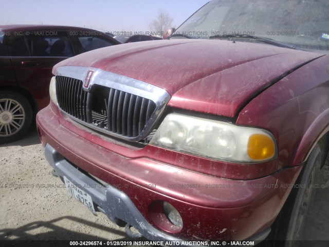 5LMFU28A2YLJ38455 - 2000 LINCOLN NAVIGATOR Қызыл фото 6