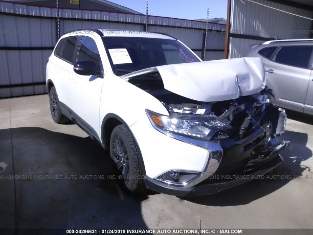 JA4AD3A30JZ061021 - 2018 MITSUBISHI OUTLANDER SE/SEL WHITE photo 1