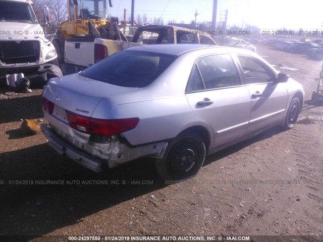 1HGCM56145A107831 - 2005 HONDA ACCORD DX GRAY photo 4