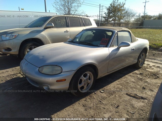 JM1NB3533Y0156436 - 2000 MAZDA MX-5 MIATA LS SILVER photo 2