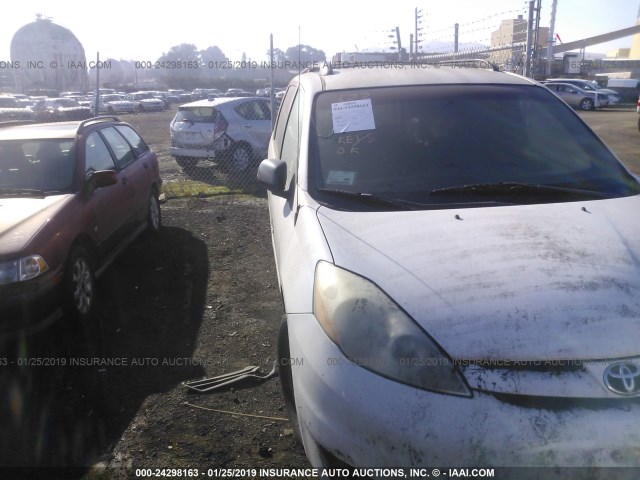 5TDZK23C38S143763 - 2008 TOYOTA SIENNA CE/LE WHITE photo 1