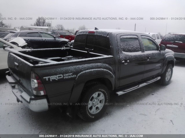 3TMLU4EN2FM204964 - 2015 TOYOTA TACOMA DOUBLE CAB/TRD PRO GRAY photo 4