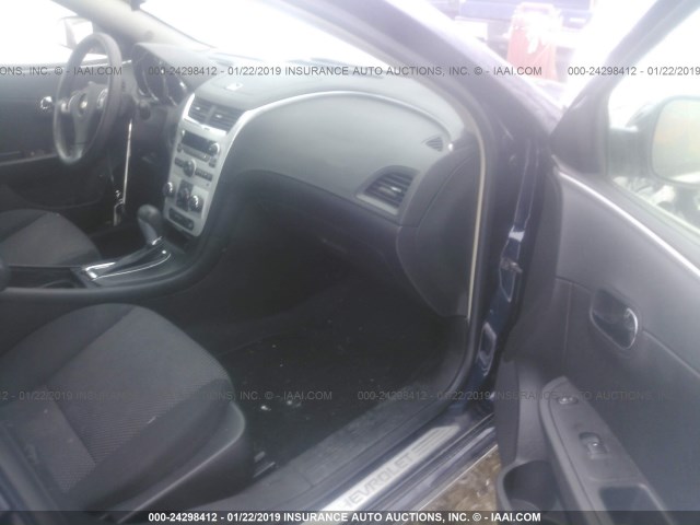1G1ZH57B09F255206 - 2009 CHEVROLET MALIBU 1LT მუქი ლურჯი ფოტო 5