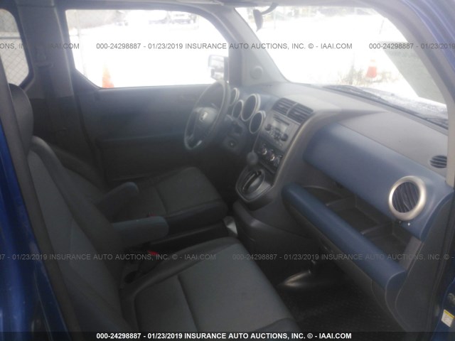 5J6YH28604L038407 - 2004 HONDA ELEMENT EX BLUE photo 5