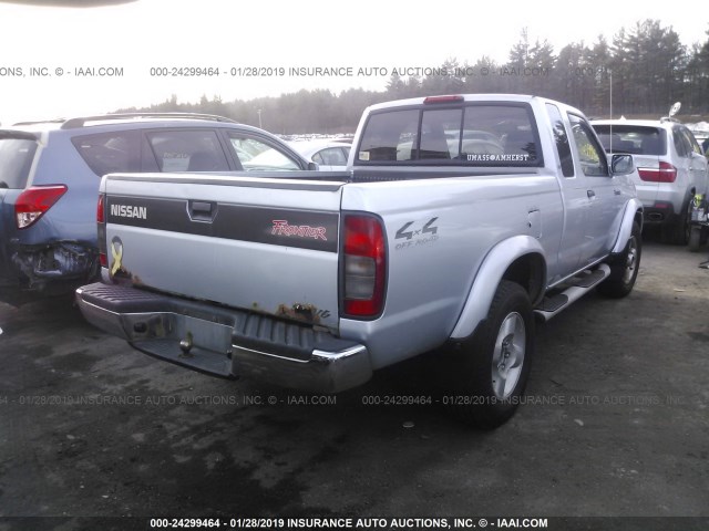 1N6ED26Y4YC356834 - 2000 NISSAN FRONTIER KING CAB XE/KING CAB SE SILVER photo 4