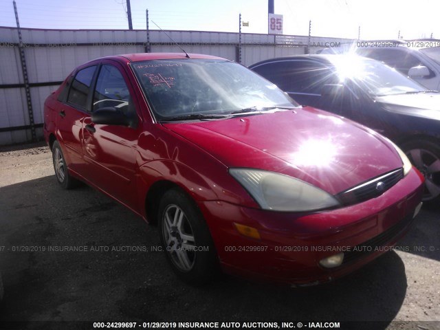 1FAHP3437YW415769 - 2000 FORD FOCUS SE/SE SPORT RED photo 1