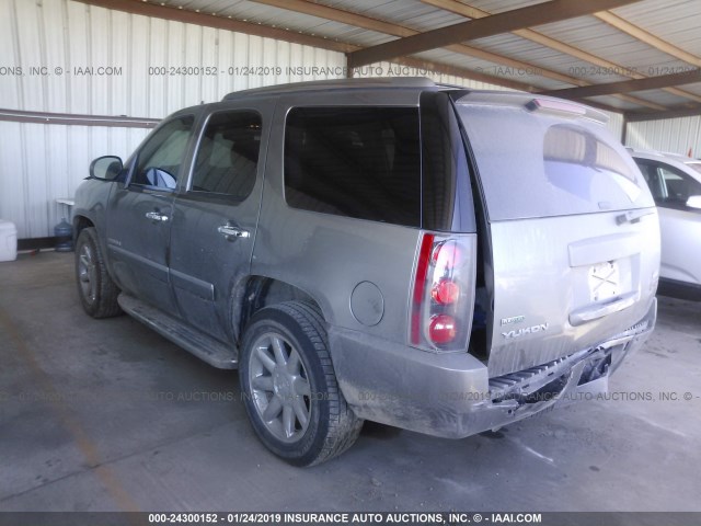 1GKS1EEF1CR270973 - 2012 GMC YUKON DENALI GRAY photo 3