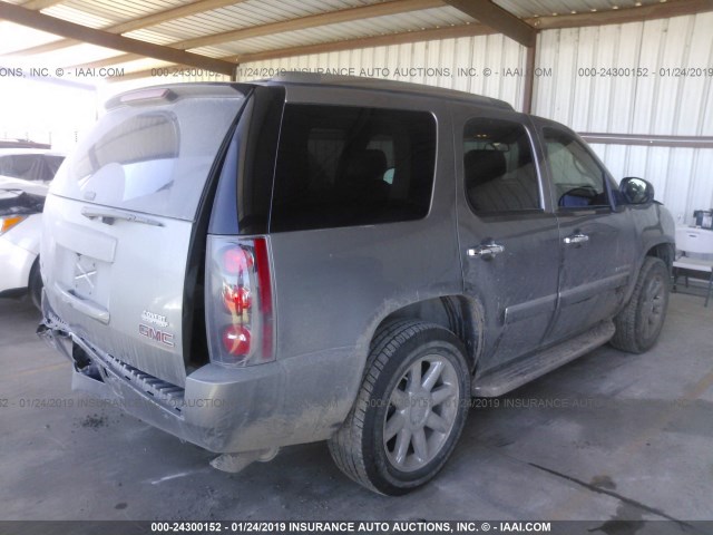 1GKS1EEF1CR270973 - 2012 GMC YUKON DENALI GRAY photo 4