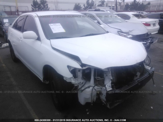 4T4BE46K99R089827 - 2009 TOYOTA CAMRY SE/LE/XLE WHITE photo 1