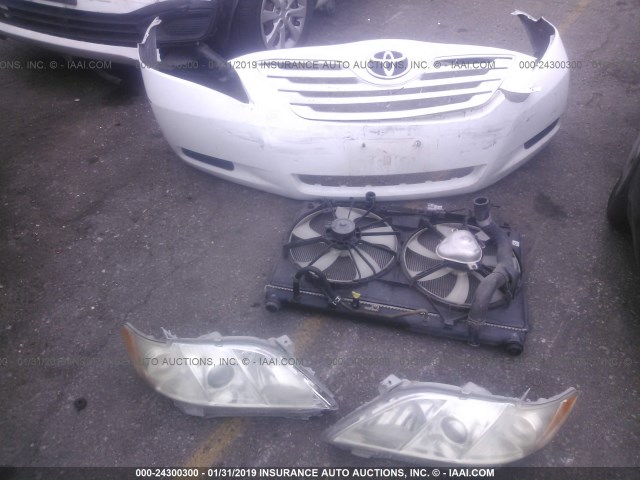 4T4BE46K99R089827 - 2009 TOYOTA CAMRY SE/LE/XLE WHITE photo 6