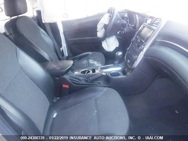 1G11C5SL7FF144160 - 2015 CHEVROLET MALIBU 1LT 银色 照片 5