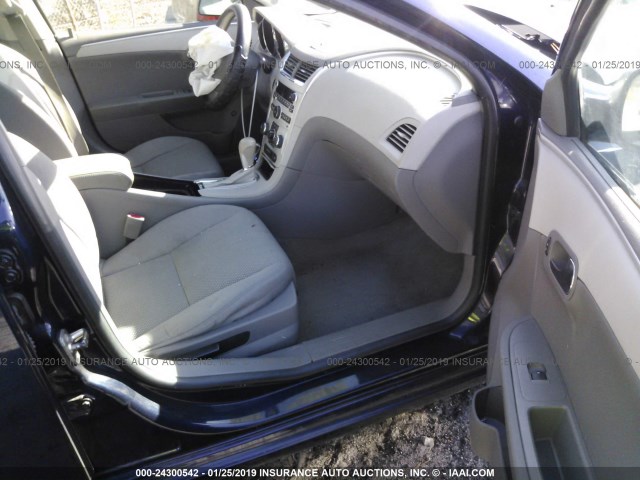 1G1ZA5EU1CF238592 - 2012 CHEVROLET MALIBU LS Dark Blue photo 5