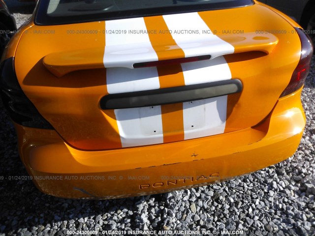 2G2WP552561118477 - 2006 PONTIAC GRAND PRIX ORANGE photo 6