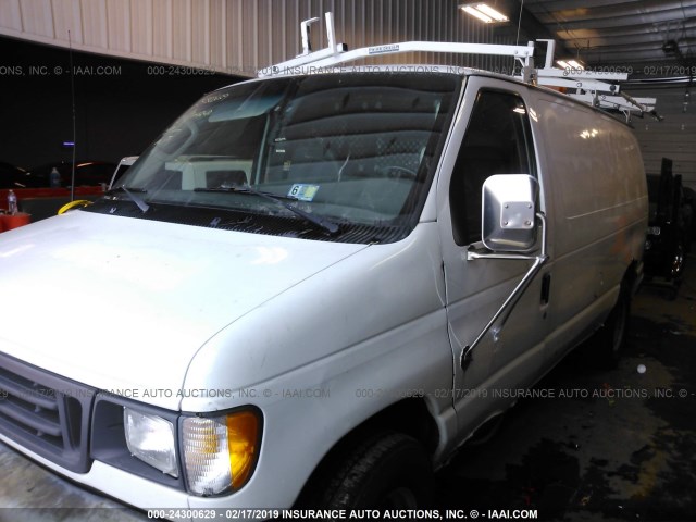 1FTNE24L83HA43238 - 2003 FORD ECONOLINE E250 VAN WHITE photo 2