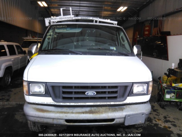 1FTNE24L83HA43238 - 2003 FORD ECONOLINE E250 VAN WHITE photo 6