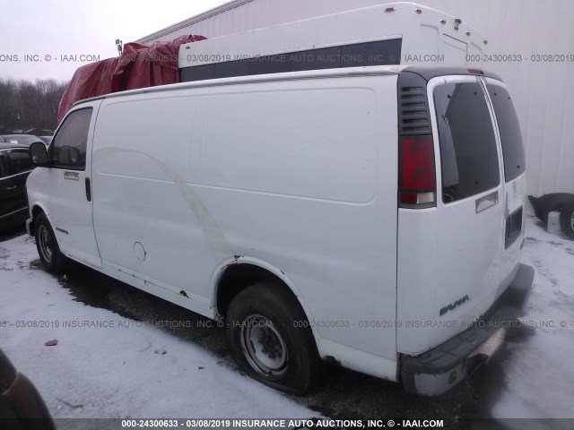 1GTGG25R4Y1253258 - 2000 GMC SAVANA G2500 WHITE photo 3