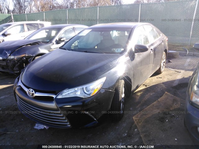 4T1BF1FK9FU899976 - 2015 TOYOTA CAMRY LE/XLE/SE/XSE 黑色 照片 2