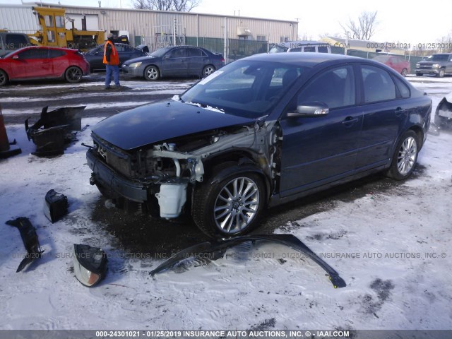 YV1382MS3A2491032 - 2010 VOLVO S40 2.4I GRAY photo 2