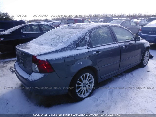 YV1382MS3A2491032 - 2010 VOLVO S40 2.4I GRAY photo 4