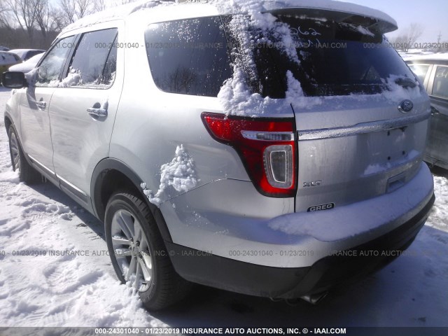 1FMHK8D8XCGA45062 - 2012 FORD EXPLORER XLT SILVER photo 3