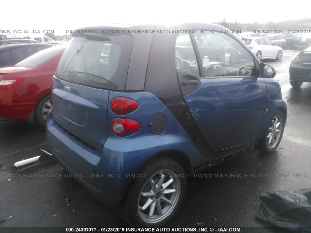 WMEEJ31X48K139985 - 2008 SMART FORTWO PURE/PASSION BLUE photo 4