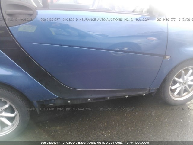 WMEEJ31X48K139985 - 2008 SMART FORTWO PURE/PASSION BLUE photo 6