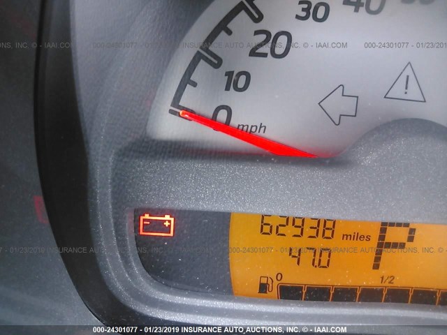 WMEEJ31X48K139985 - 2008 SMART FORTWO PURE/PASSION BLUE photo 7