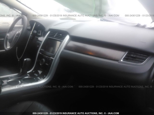2FMDK4KC1BBB43837 - 2011 FORD EDGE LIMITED SILVER photo 5