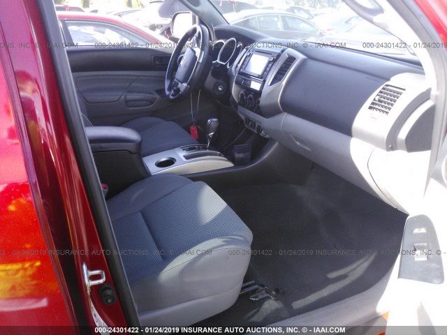 3TMJU4GN1FM176756 - 2015 TOYOTA TACOMA DOUBLE CAB PRERUNNER RED photo 5
