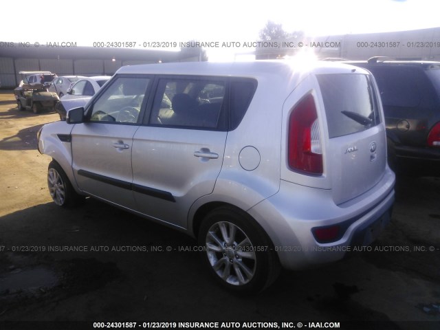 KNDJT2A60D7484307 - 2013 KIA SOUL +/!/SPORT SILVER photo 3