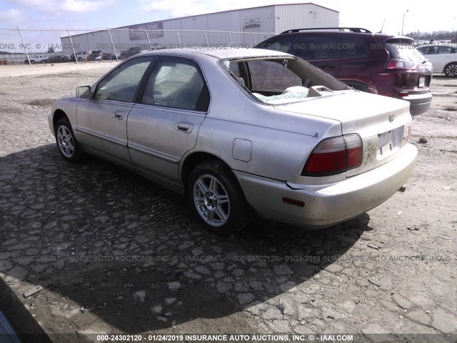 1HGCD5687VA166482 - 1997 HONDA ACCORD VALUE GOLD photo 3