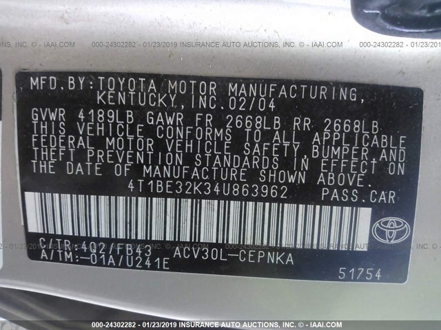 4T1BE32K34U863962 - 2004 TOYOTA CAMRY LE/XLE/SE SILVER photo 9