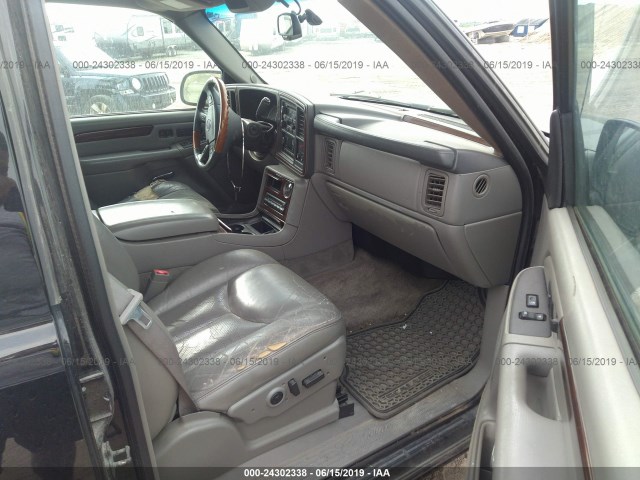 3GYEK63N83G161314 - 2003 CADILLAC ESCALADE EXT BLACK photo 5