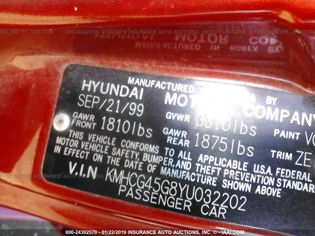 KMHCG45G8YU032202 - 2000 HYUNDAI ACCENT GL RED photo 9