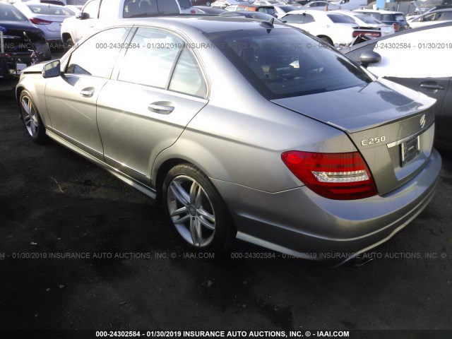 WDDGF4HB7DR242267 - 2013 MERCEDES-BENZ C 250 GRAY photo 3