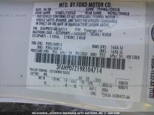 3FAHP07Z19R104714 - 2009 FORD FUSION SE WHITE photo 9