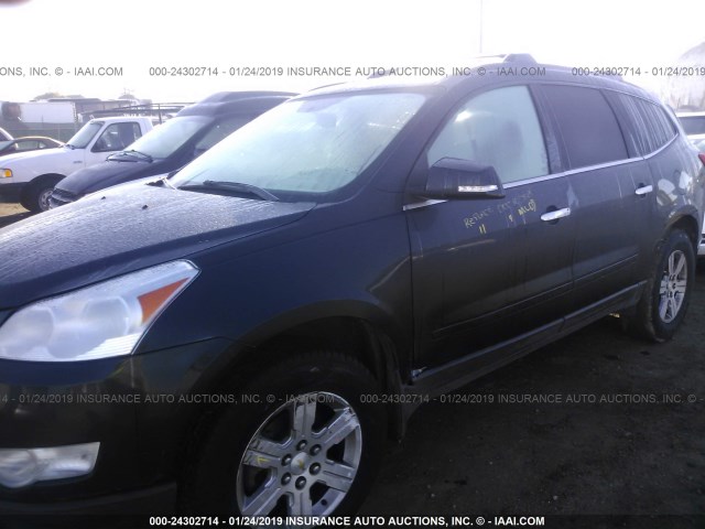 1GNKVGED0CJ252979 - 2012 CHEVROLET TRAVERSE LT BLACK photo 2