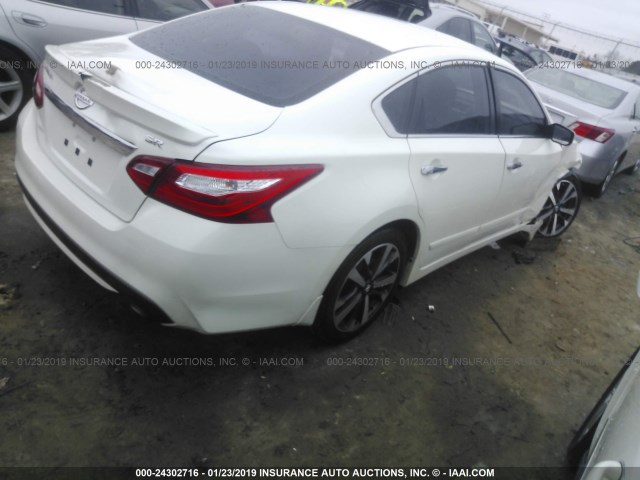 1N4AL3AP7GC109871 - 2016 NISSAN ALTIMA 2.5/S/SV/SL/SR WHITE photo 4