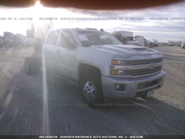 1GB4KZCY1HF118685 - 2017 CHEVROLET SILVERADO K3500 LT WHITE photo 1