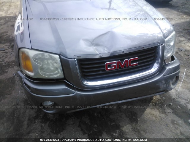 1GKDT13S752260200 - 2005 GMC ENVOY GRAY photo 6