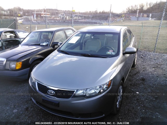 KNAFU4A29B5426178 - 2011 KIA FORTE EX GRAY photo 2