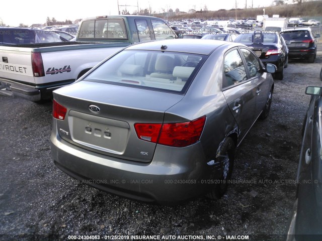 KNAFU4A29B5426178 - 2011 KIA FORTE EX GRAY photo 4