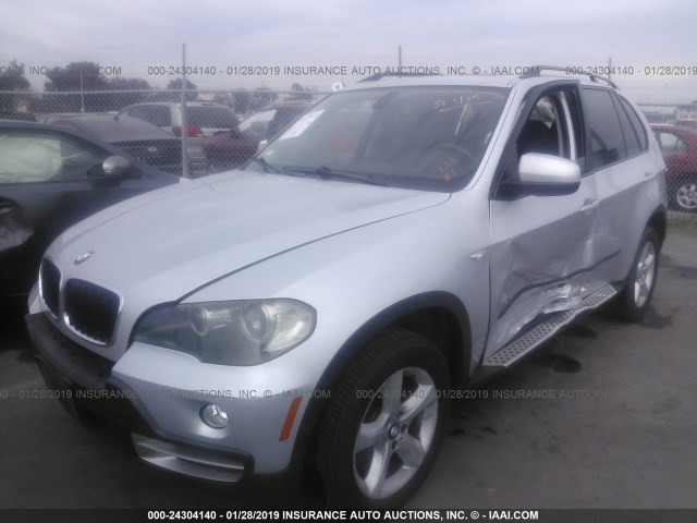 5UXFE435X9L263584 - 2009 BMW X5 XDRIVE30I SILVER photo 2