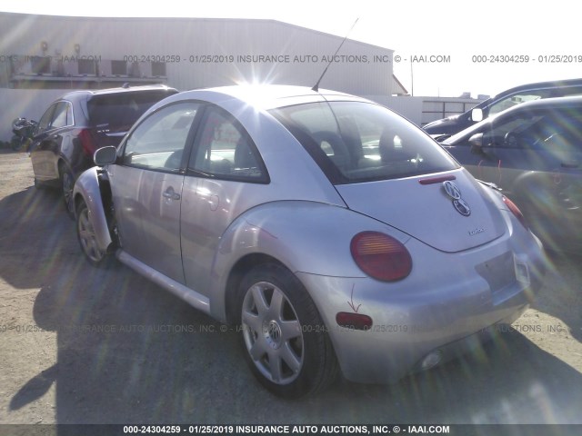 3VWDD21C82M410181 - 2002 VOLKSWAGEN NEW BEETLE GLX SILVER photo 3