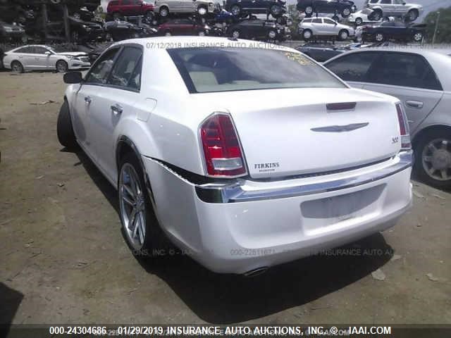 2C3CA5CG2BH536919 - 2011 CHRYSLER 300 LIMITED WHITE photo 3