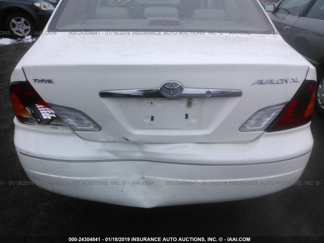 4T1BF28B2YU081852 - 2000 TOYOTA AVALON XL/XLS WHITE photo 6