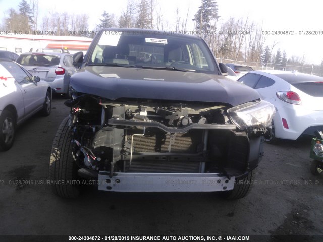 JTEBU5JR9J5517577 - 2018 TOYOTA 4RUNNER SR5 PREM/LTDL/TRAIL/TRD BLACK photo 6