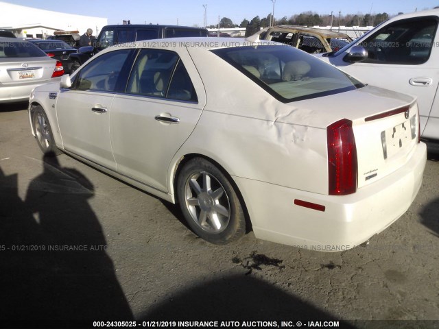 1G6DZ67A090170318 - 2009 CADILLAC STS WHITE photo 3