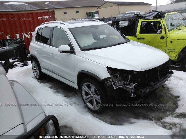 WVGBV7AX2FW603418 - 2015 VOLKSWAGEN TIGUAN S/SE/SEL/R-LINE WHITE photo 1