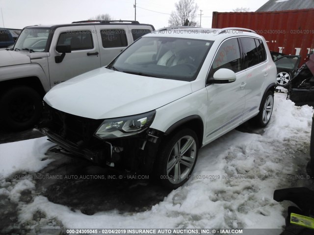 WVGBV7AX2FW603418 - 2015 VOLKSWAGEN TIGUAN S/SE/SEL/R-LINE WHITE photo 2